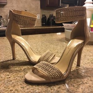 Jessica Simpson heels